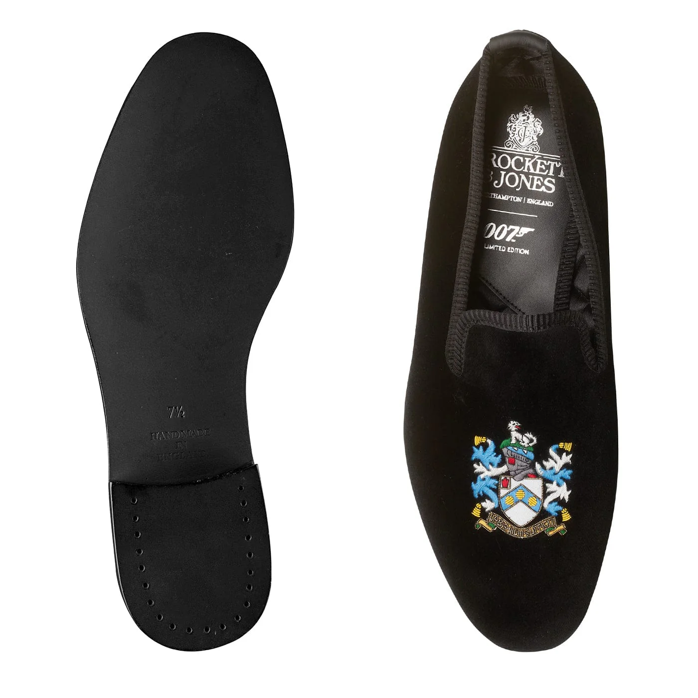 Bond Coat of Arms Black Velvet - Image 2